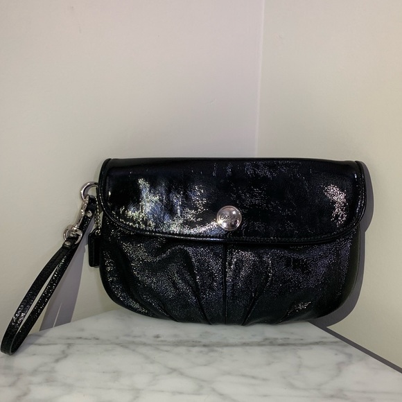 Coach Handbags - Authentic Patent Leather Coach Clutch Purse
